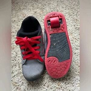 Heelys Skate Shoes Red Black Size Youth 4